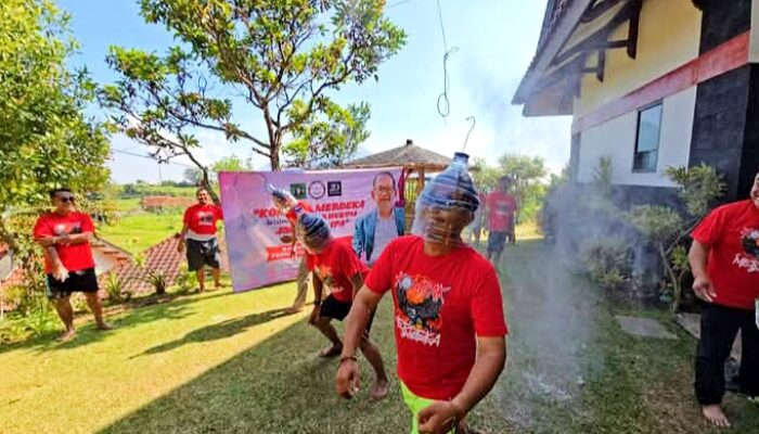 KOMPAK Bersama Kantor Hukum Johanes Dipa Rayakan HUT ke-80 RI di Trawas
