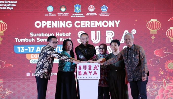 Warga Bisa Urus Keperluan Sambil Belanja di Surabaya Great Expo 2025