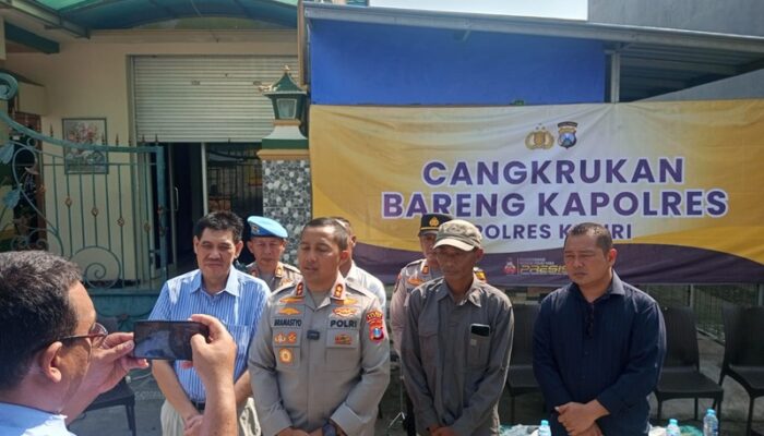 Polres Kediri Gelar ‘Cangkruk’an Ngopi Bareng Lansia’ di Rumah GUS DURIAN