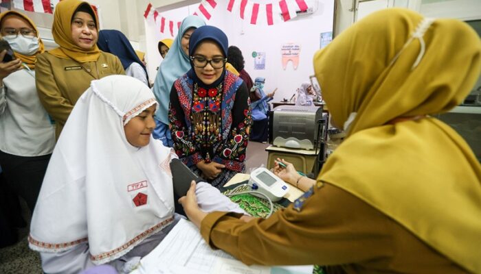 Yuk Cek! Ini Manfaat Besar Program BIAS dan CKG yang Diterima Anak Sekolah di Surabaya