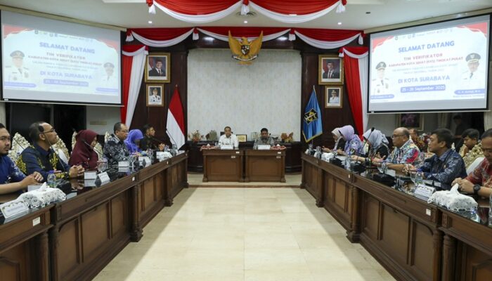 Pemkot Surabaya Perkuat Program Sanitasi dan Pengelolaan Sampah Menuju Kota Sehat 2025