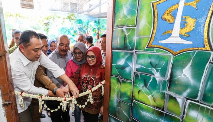 Wali Kota Eri Resmikan Bank Sampah dan Rumah Cacing Puspa Mandiri