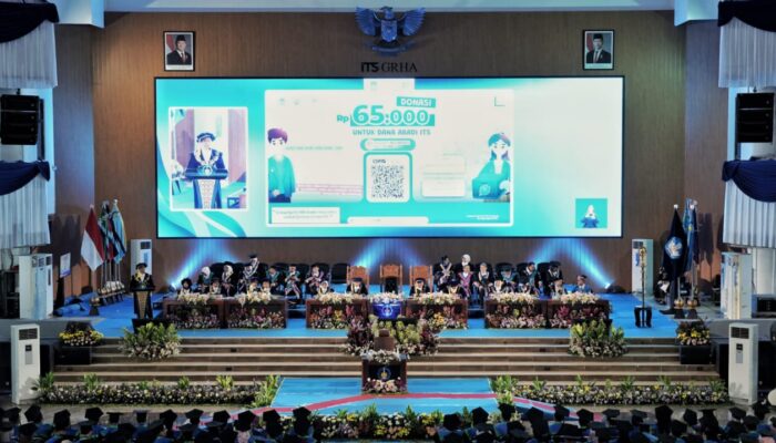Wisuda ke-132 ITS Kumpulkan Donasi Dana Abadi Rp 177 Juta
