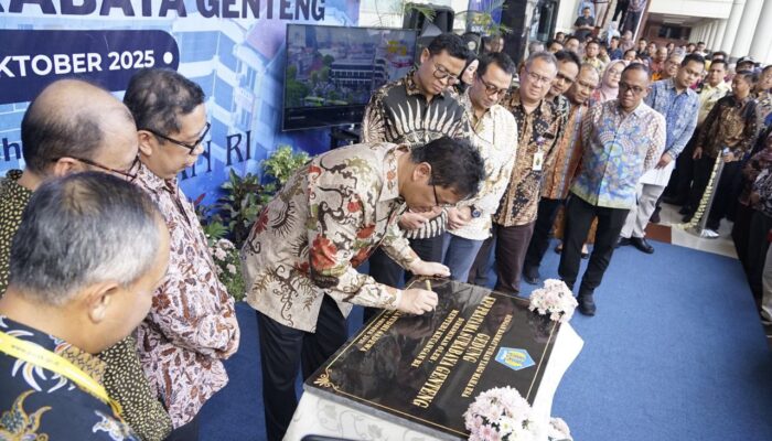 Tingkatkan Layanan, Menkeu Resmikan KPP Pratama Baru di Surabaya