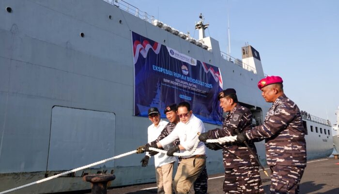 ERB 2025 Jangkau Lima Pulau 3T Jatim dengan KRI Makassar-590