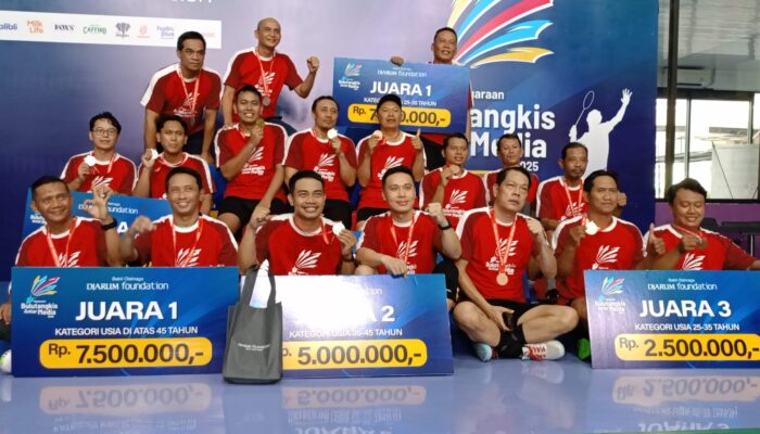 Djarum Foundation Sukses Gelar Kejuaraan Bulutangkis Antar Media 2025 di Surabaya