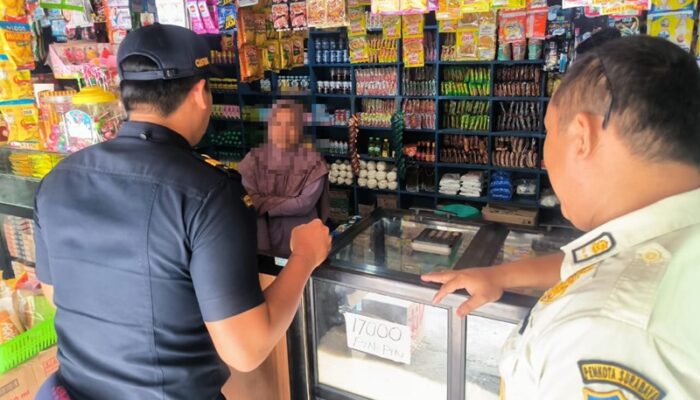 Satpol PP Surabaya dan Bea Cukai Sidoarjo Sita 163 Ribu Batang Rokok Ilegal