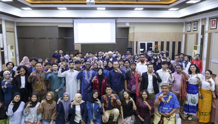 Tangkal Hoax Era AI, Pemkot Surabaya Ajak Mahasiswa Asing dan Lokal Jadi Co-Creator Solusi Data