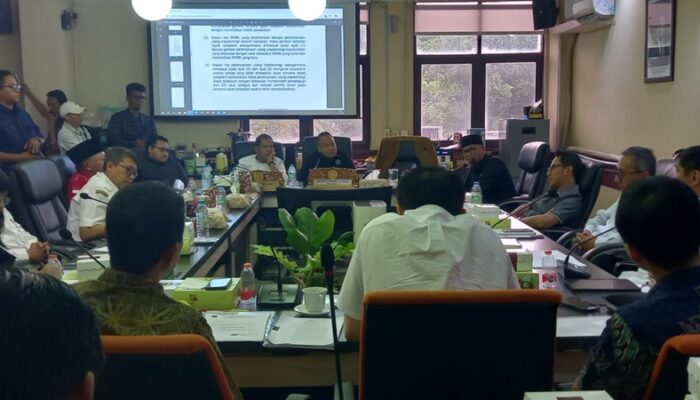 Pembangunan “The Nook Cafe” Disoal Warga Babatan, DPRD Surabaya Rekom Penghentian Kegiatan Proyek