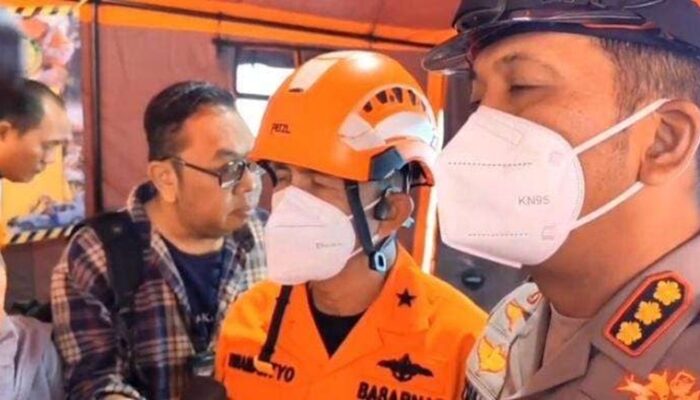 Hari ke Lima, Tim SAR Kembali Evakuasi Dua Santri Meninggal