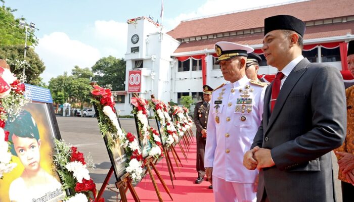 Peringati Hari Kesaktian Pancasila, Wali Kota Eri Ajak Warga Surabaya Tanamkan Nilai Pancasila