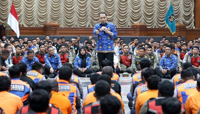 Wali Kota Eri Bentuk Pasukan Gabungan “PRJ” di 54 Titik, Kembalikan Fungsi Utama Jalan