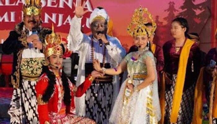 Gelar Acara ‘Kala Senja di Bumi Panjalu’, Dispendik Kabupaten Kediri Tegaskan Pentingnya Pendidikan Moral