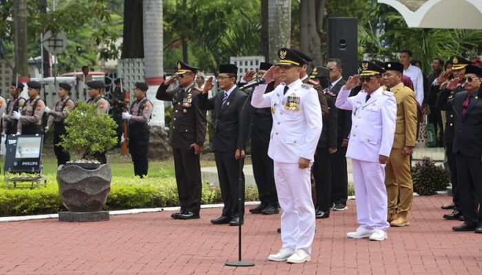 Peringatan Hari Pahlawan, Wali Kota Eri Cahyadi Ajak Warga Surabaya Warisi Semangat Sawunggaling dan Bung Tomo