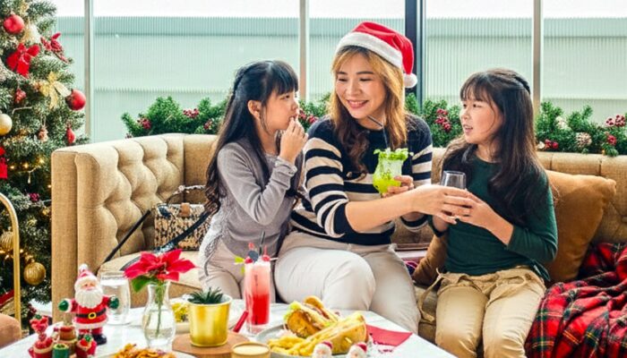 Whiz Luxe Hadirkan Christmas Carnival