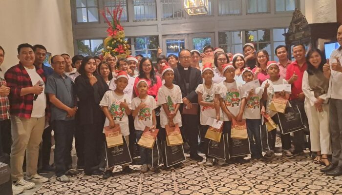 Kokoon Hotel Surabaya Wujudkan ‘Kado Natal Untuk Kita’ Melalui Kebersamaan