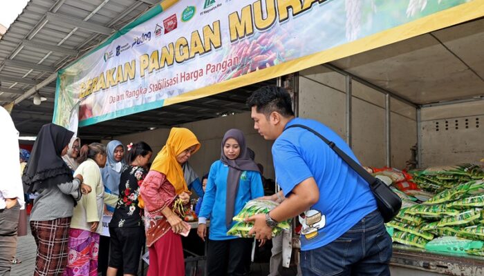 Pemkot Surabaya Pastikan Harga Kebutuhan Pokok Aman dan Stok Melimpah Jelang Nataru