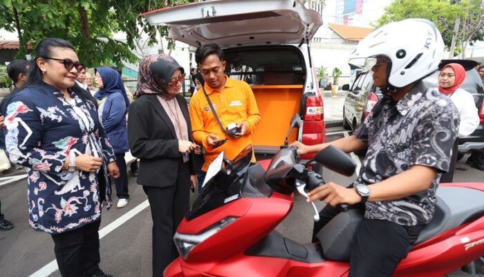 Bangun Kepercayaan Publik, Pemkot Surabaya Launching Parkir Non Tunai Sistem Digital
