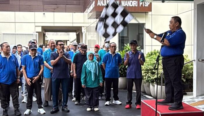 Awal Masuk Kerja Tahun 2026, Pengadilan Tinggi Surabaya Gelar Jalan Sehat Bersama