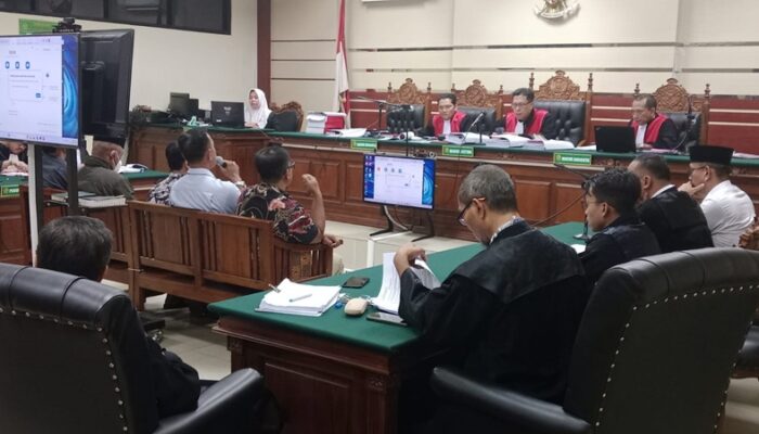 Sidang Lanjutan Kasus Dugaan Korupsi Penjaringan Perangkat Desa di Kediri Hadirkan 10 Saksi