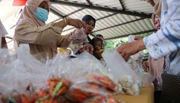 Pemkot Surabaya Pastikan Stok Harga Pangan Aman Jelang Imlek dan Ramadan