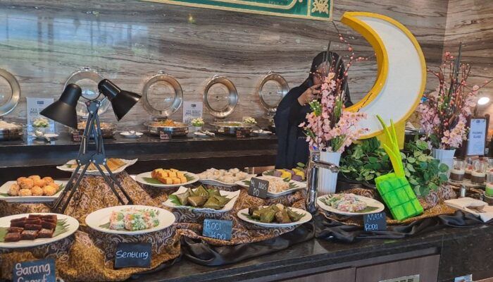 Holiday Inn Express Surabaya Hadirkan Konsep Iftar “Ramadhan Fun Java”