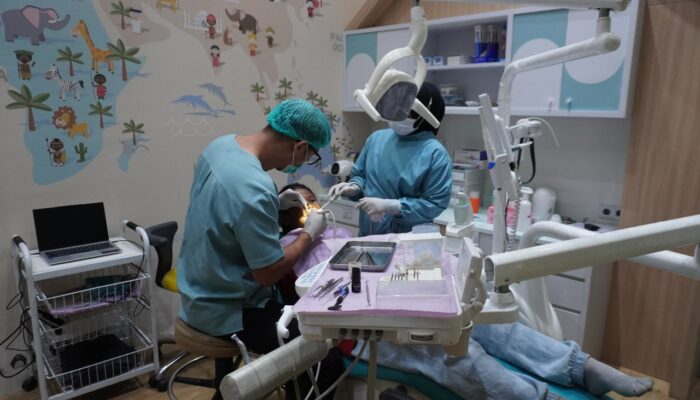 Dentaland Clinic Berikan Perawatan Gigi Gratis bagi Anak Binaan Rumah Langit