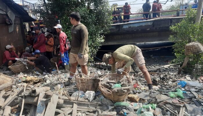 Tangani Banjir Osowilangun, Pemkot Surabaya Operasikan Rumah Pompa 24 jam