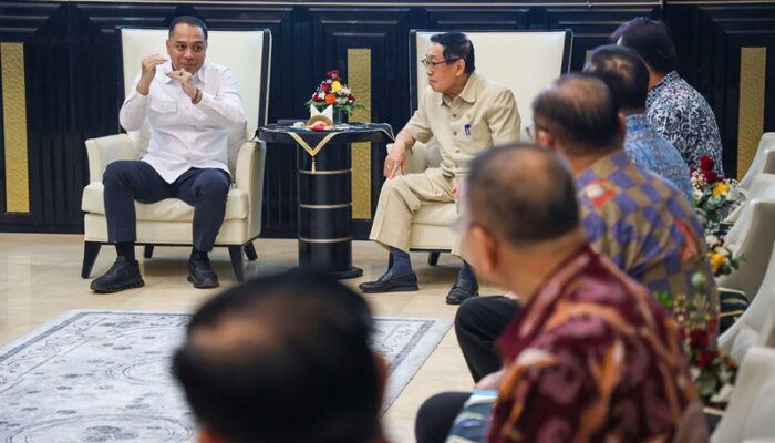 Pemkot Surabaya Terima 2.000 Paket Sembako dari Yayasan Bhakti Persatuan, Diprioritaskan untuk Warga Prasejahtera Sambut Ramadan 2026