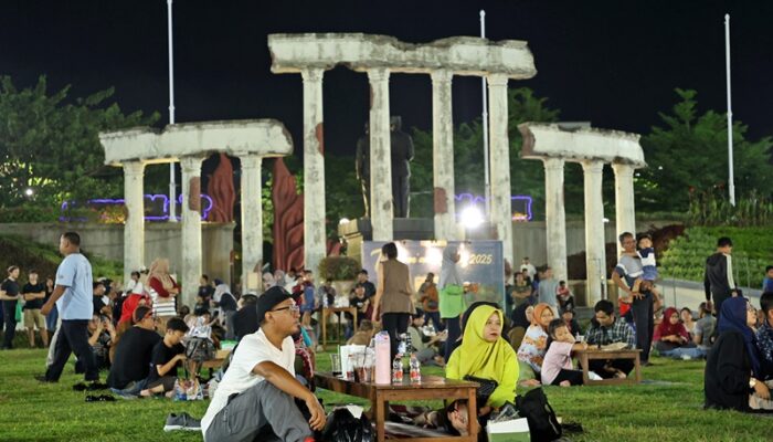 Ngabuburit di Tugu Pahlawan 2026, Ramadan Makin Seru
