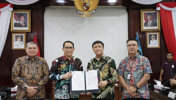 Pemkot Surabaya dan Pemkot Batam Perkuat Sinergi, Teken Kerjasama Digitalisasi hingga Kesehatan