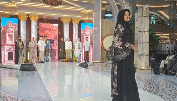 Hari Kedua MUFWAY 2026: Eksplorasi Elegansi Maskulin dan Feminin dalam Balutan “Exotic Jordan”