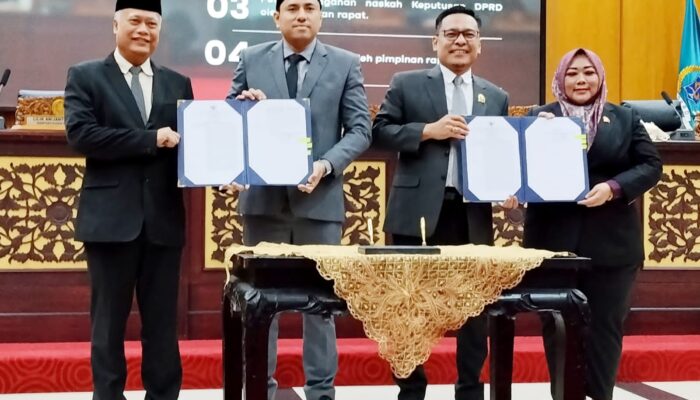 Putuskan Rancangan Pokir, DPRD Surabaya Juga Perpanjang Masa Kerja Pansus 4 Raperda