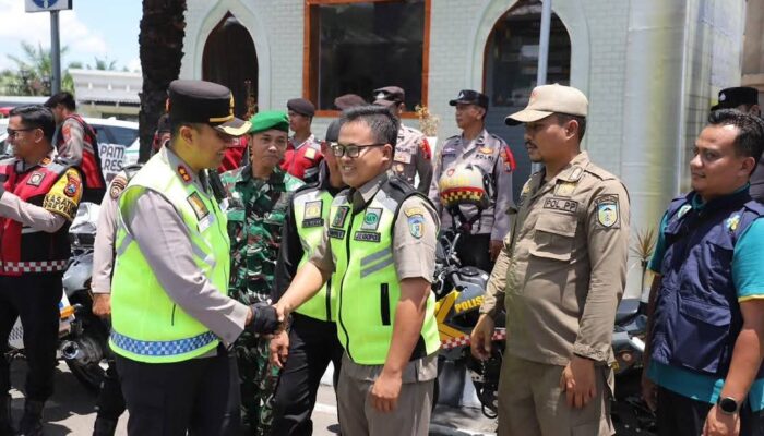 Cek Kesiapan Personil, Kapolres Kediri Kunjungi Pos PAM Ketupat Semeru