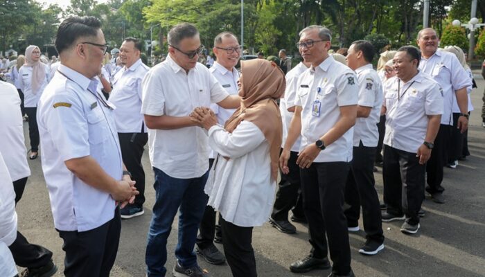 Hari Pertama Masuk Kerja, Pemkot Surabaya Pastikan Pelayanan Publik Berjalan 100 Persen