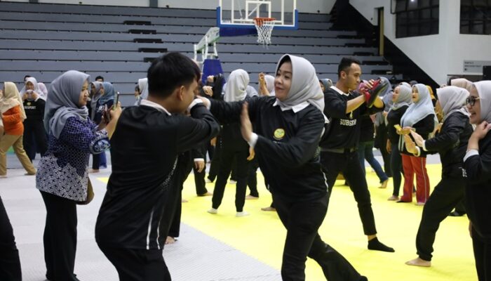Cegah Kekerasan terhadap Perempuan, Perwosi dan Pemkot Surabaya Gandeng KONI Latih Bela Diri Krav Maga