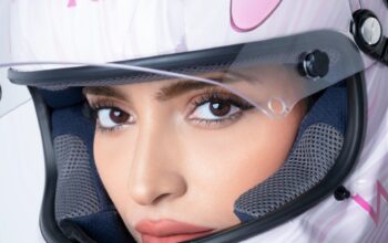 Kecepatan 200 Km/Jam Tetap On Point: Rahasia Amna Al Qubaisi di Lintasan Balap Bersama Wardah