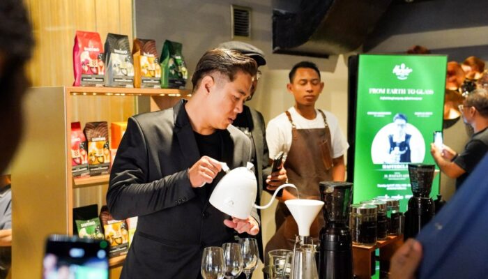 Morazen Surabaya Angkat Isu Keberlanjutan Lewat Event Kopi “From Earth to Glass”