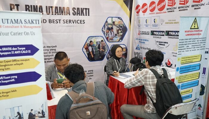 Pemkot Surabaya Perkuat Serapan Tenaga Kerja Lokal, Prioritaskan Warga Ber-KTP Lama