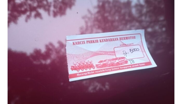 LSM Kediri Minta Polisi Tindak Tegas Parkir Liar di Kawasan Simpang Lima Gumul