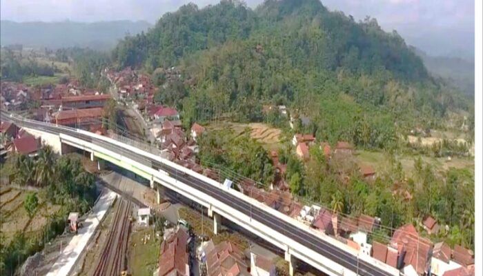 Pakar ITS: Perlintasan KA Tidak Sebidang Jadi Solusi Tekan Risiko Kecelakaan