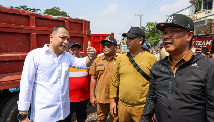 Jaga Pembangunan di Tengah Tantangan Fiskal, Pemkot Surabaya Kaji Skema KPBU-AP  TKD dan DBHCHT Turun, Pemkot Surabaya Kaji Skema KPBU-AP