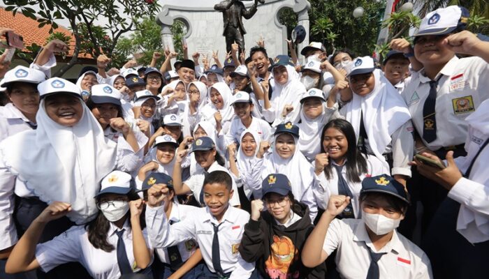 Pemkot Surabaya Larang Siswa SMP Kendarai Motor, Dispendik Perketat Pengawasan Sekolah dan Orang Tua