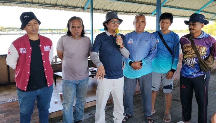DPRD Surabaya dan Jurnalis Perkuat Sinergi Lewat Mancing Santai