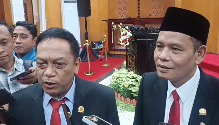 Anas Karno Resmi di Komisi A DPRD Surabaya, Tekankan Pengawasan, Legislasi, dan Budgeting