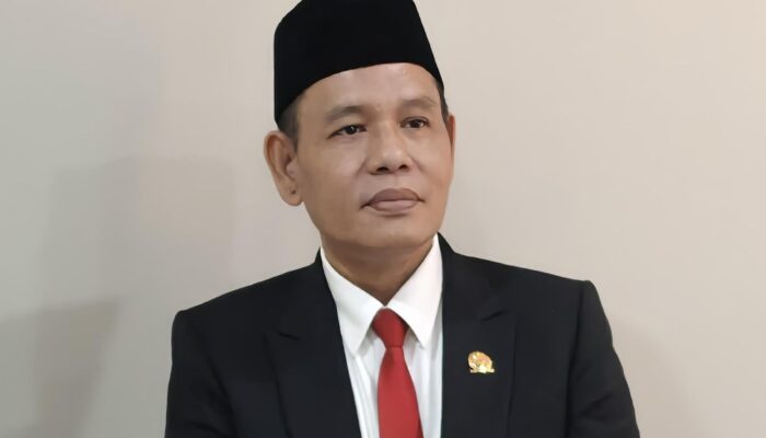 Ketua DPRD Surabaya Dorong Pemanfaatan Aset Publik dan Reklame untuk Tambah PAD