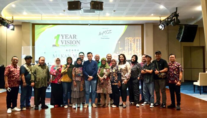 Grand Whiz Hotel Praxis Surabaya Rayakan Anniversary Perdana Bersama Media