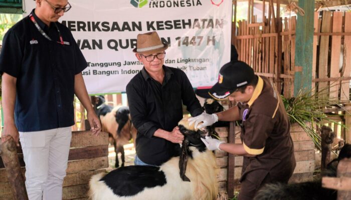 SIG Salurkan 292 Hewan Kurban untuk Masyarakat di 19 Provinsi