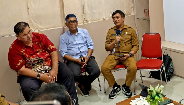 Cegah Titip Alamat KK, Pemkot Surabaya Integrasikan Cek In Warga untuk SPMB 2026/2027