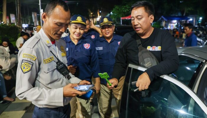Jadi Alternatif Pembayaran Non Tunai, Pemkot Surabaya Mulai Berlakukan Voucher Parkir